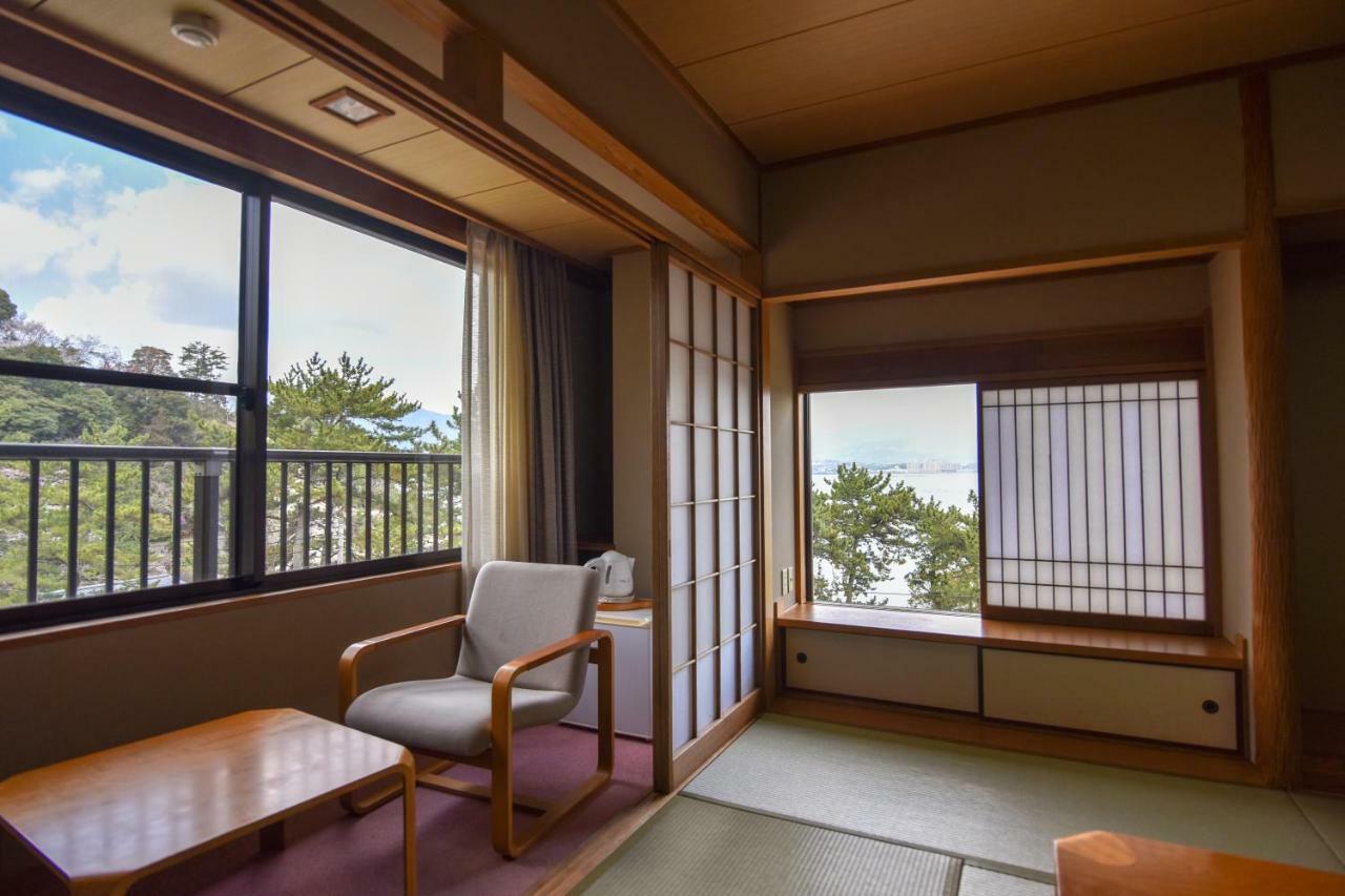 Miyajima Morinoyado Hotel Hatsukaichi Eksteriør billede